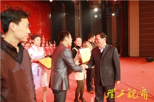 “颂歌献给党 永远跟党走”大学生合唱比赛隆重举行