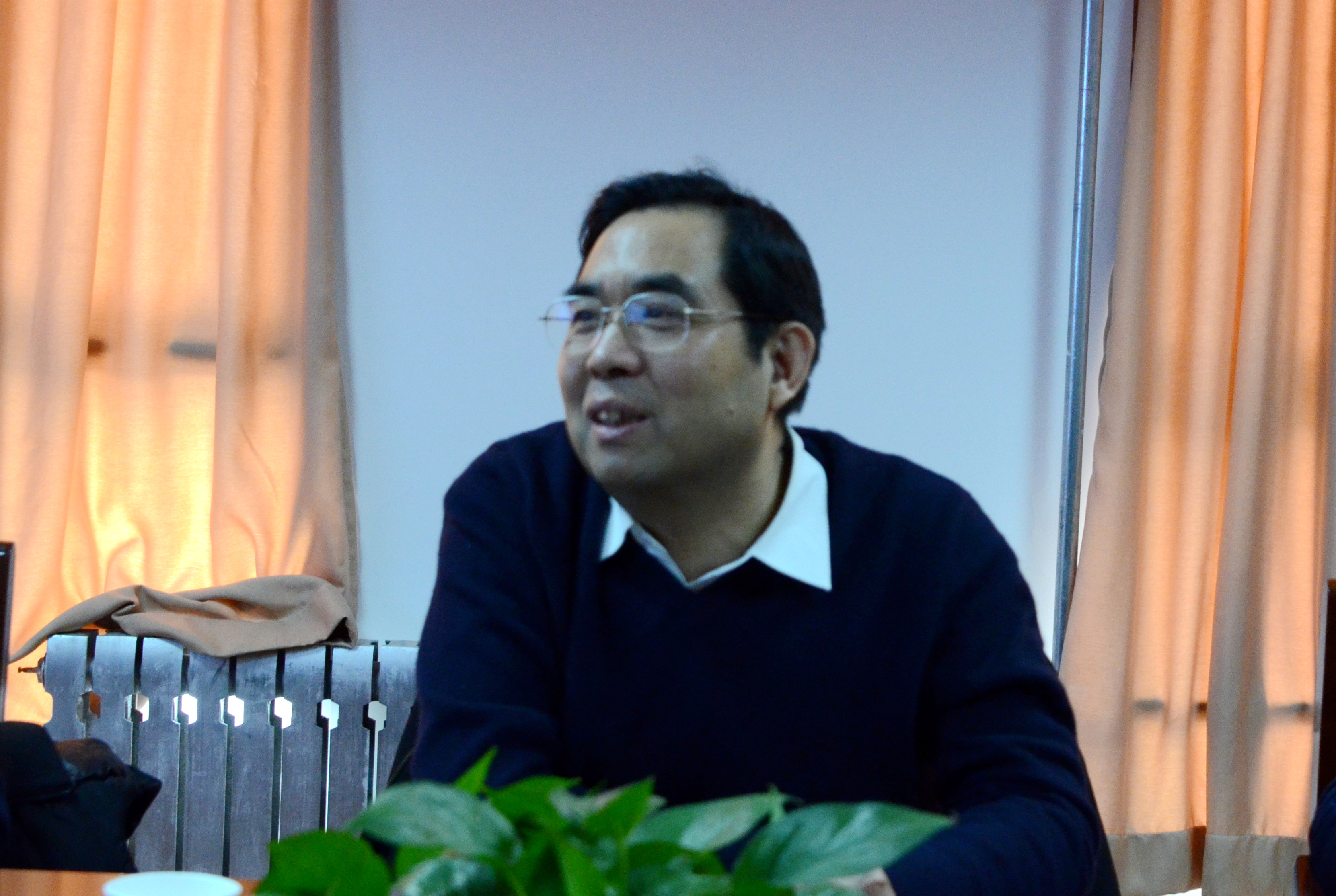 吕传毅一行调研工程陶瓷研究院工作